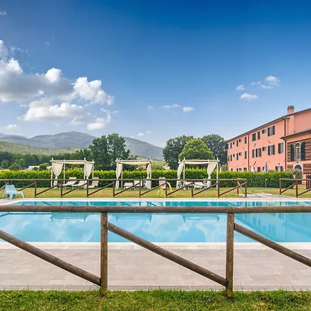 Aparthotel Tenuta San Giovanni 2*