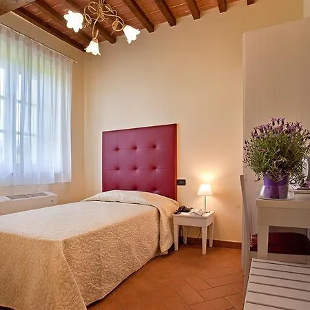Tenuta San Giovanni Lägenhetshotell Lucca